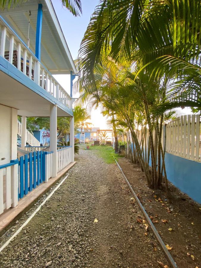 The Odyssey Resort Utila Exterior foto